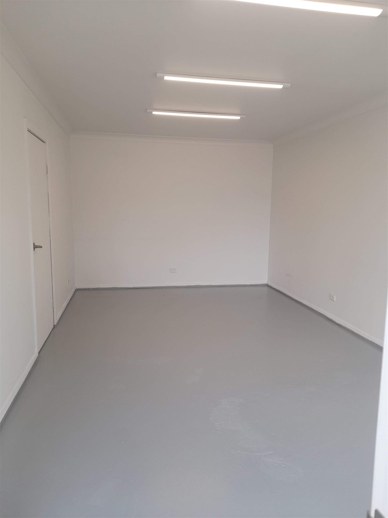 MOST AFFORDABLE –  Commanding 5