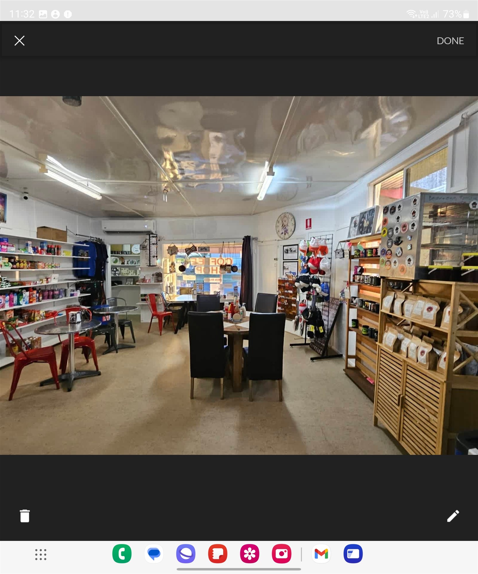 Country Shop with3 bedroom esidence 4