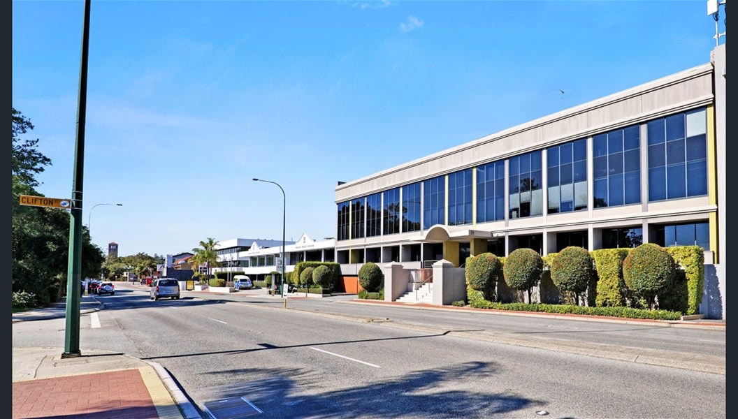 “Top Floor Prime Office Space 4