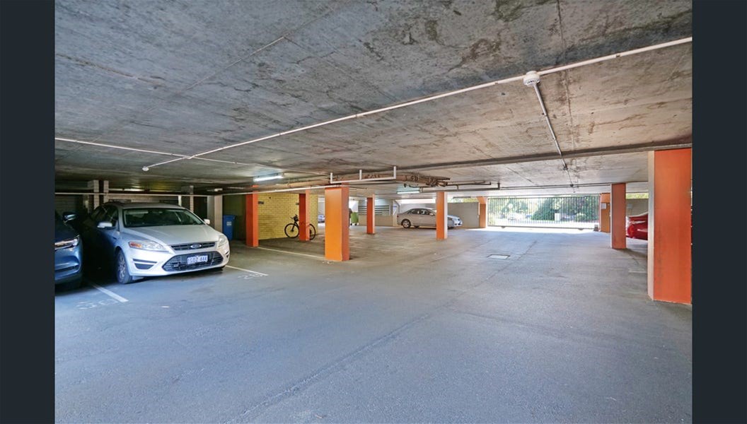“Top Floor Prime Office Space 12