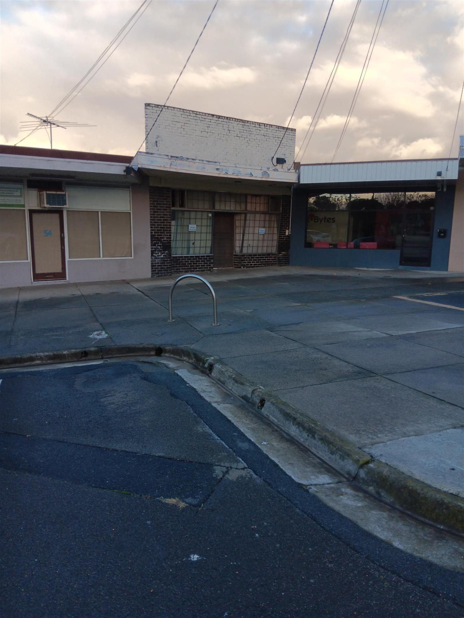 UNIQUE OPPORTUNITY TO SECURE RETAIL SHOP WITH ATTACHED DWELLING IN SPRINGVALE