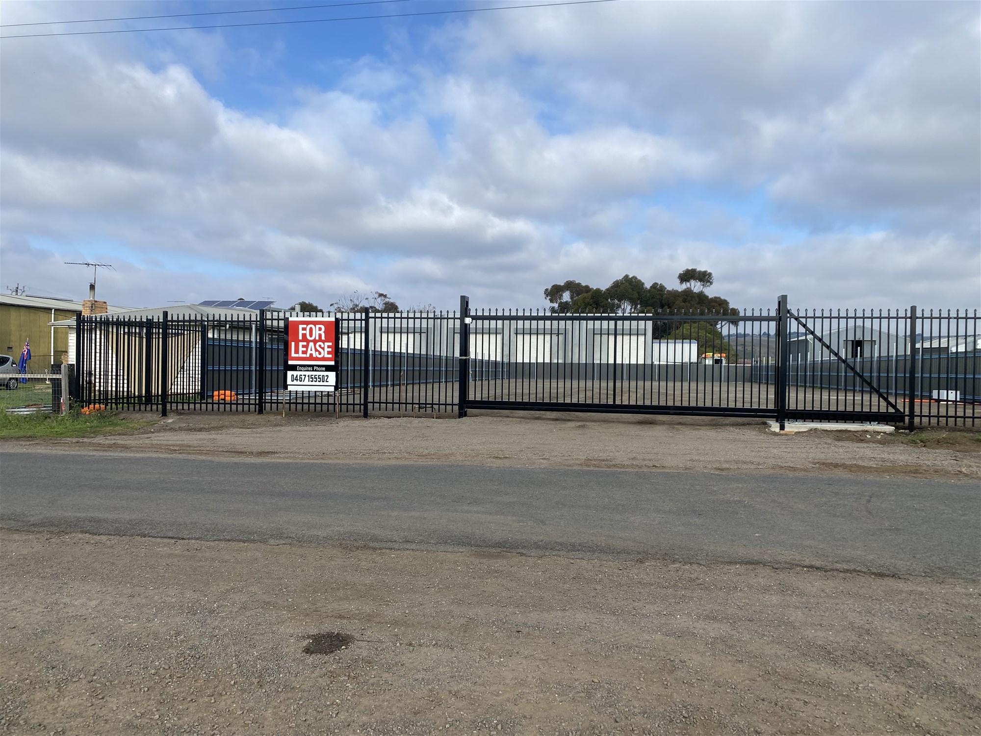 Prime Industrial/Retail Hard stand Space 1