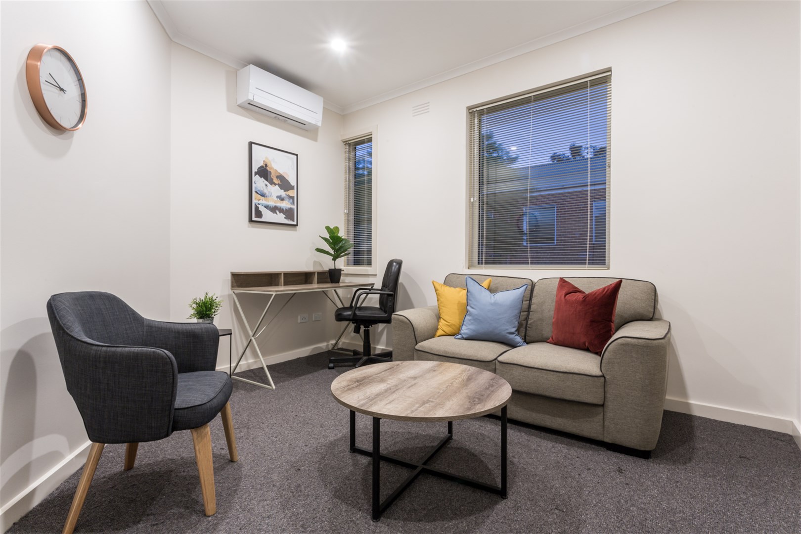 Professional suites available for lease 11