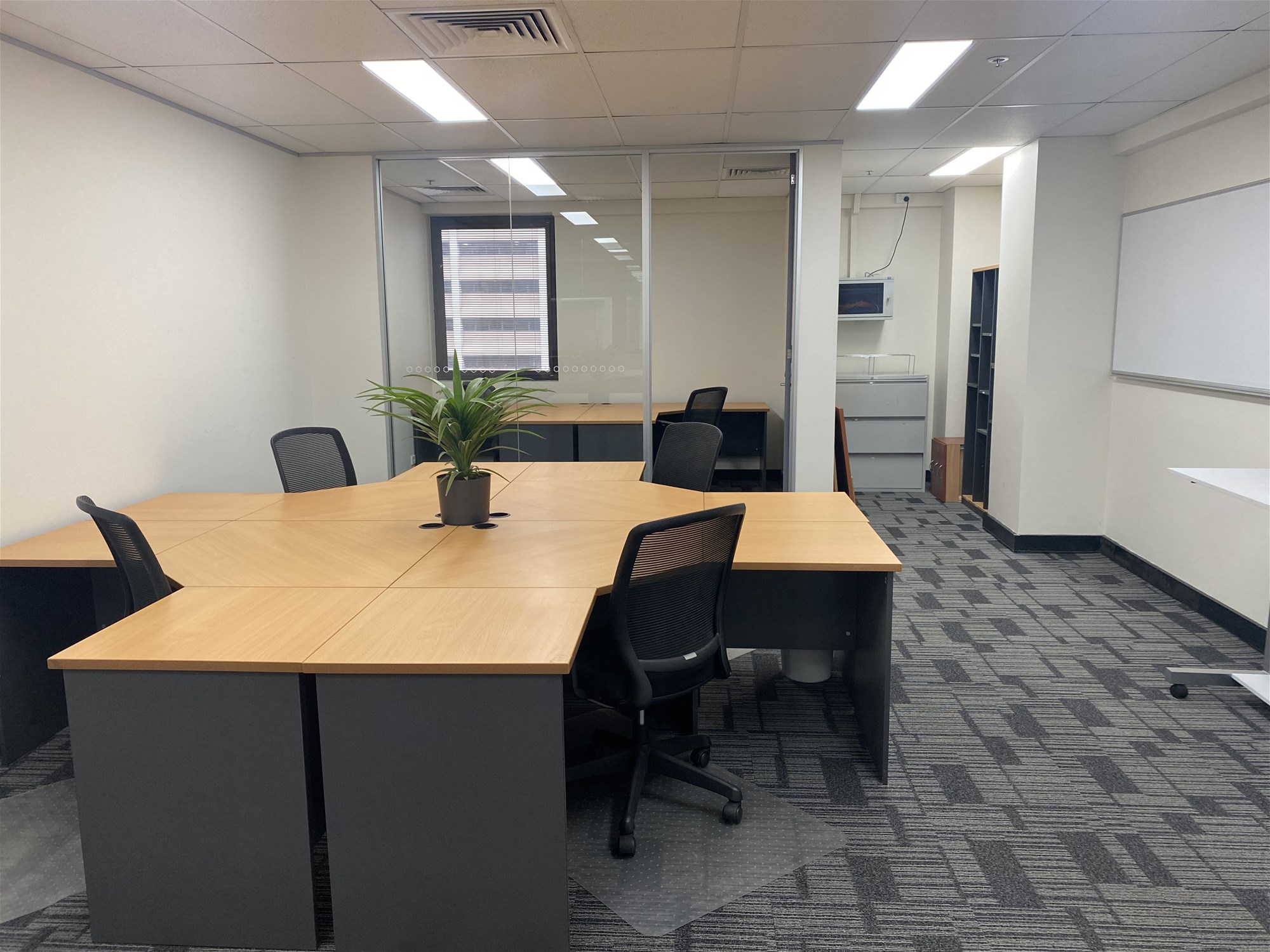 Premium private office space in 4