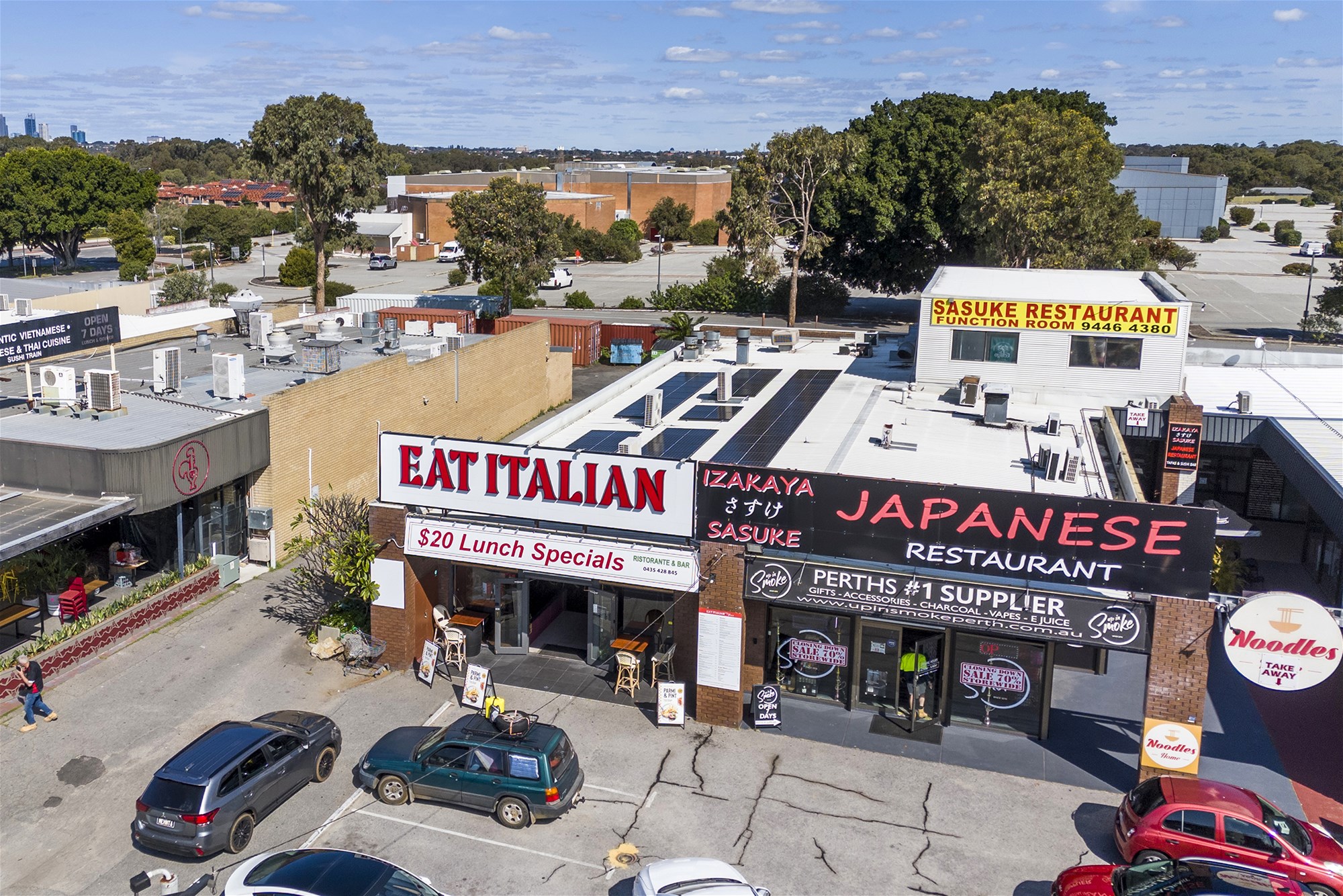 OUTSTANDING OPPORTUNITY NEAR NEW ITALIAN RESTAURANT BRILLIANTLY FITTED OUT WITH LIQUOR LICENSE AND HUGE PROFIT POTENTIAL FOR THE RIGHT OPERATOR.