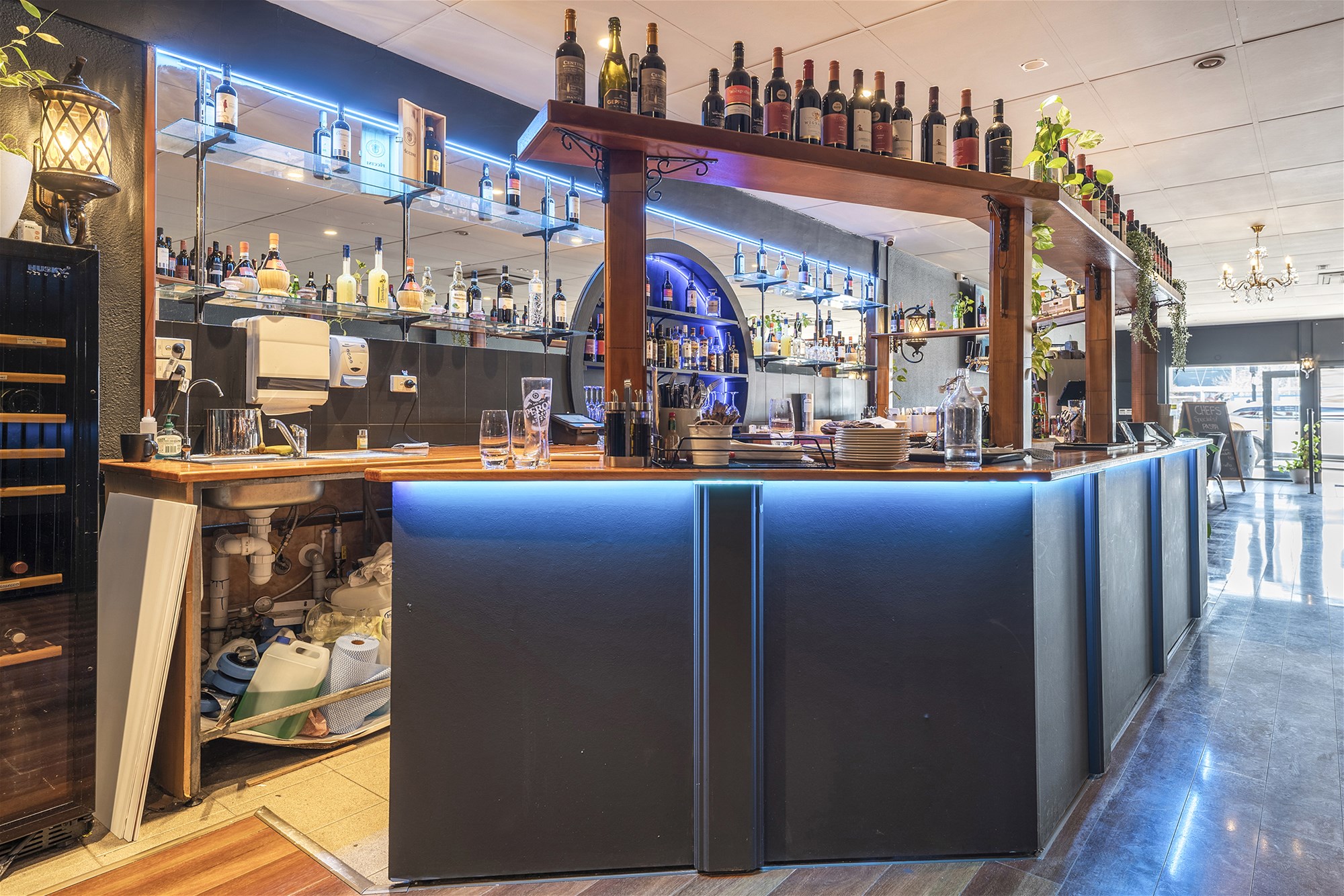 OUTSTANDING OPPORTUNITY NEAR NEW ITALIAN 30