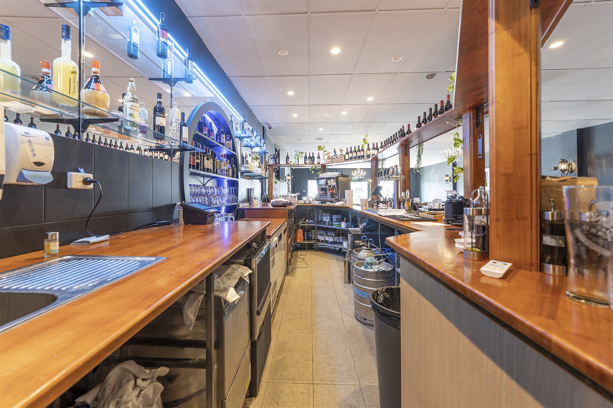 OUTSTANDING OPPORTUNITY NEAR NEW ITALIAN 31