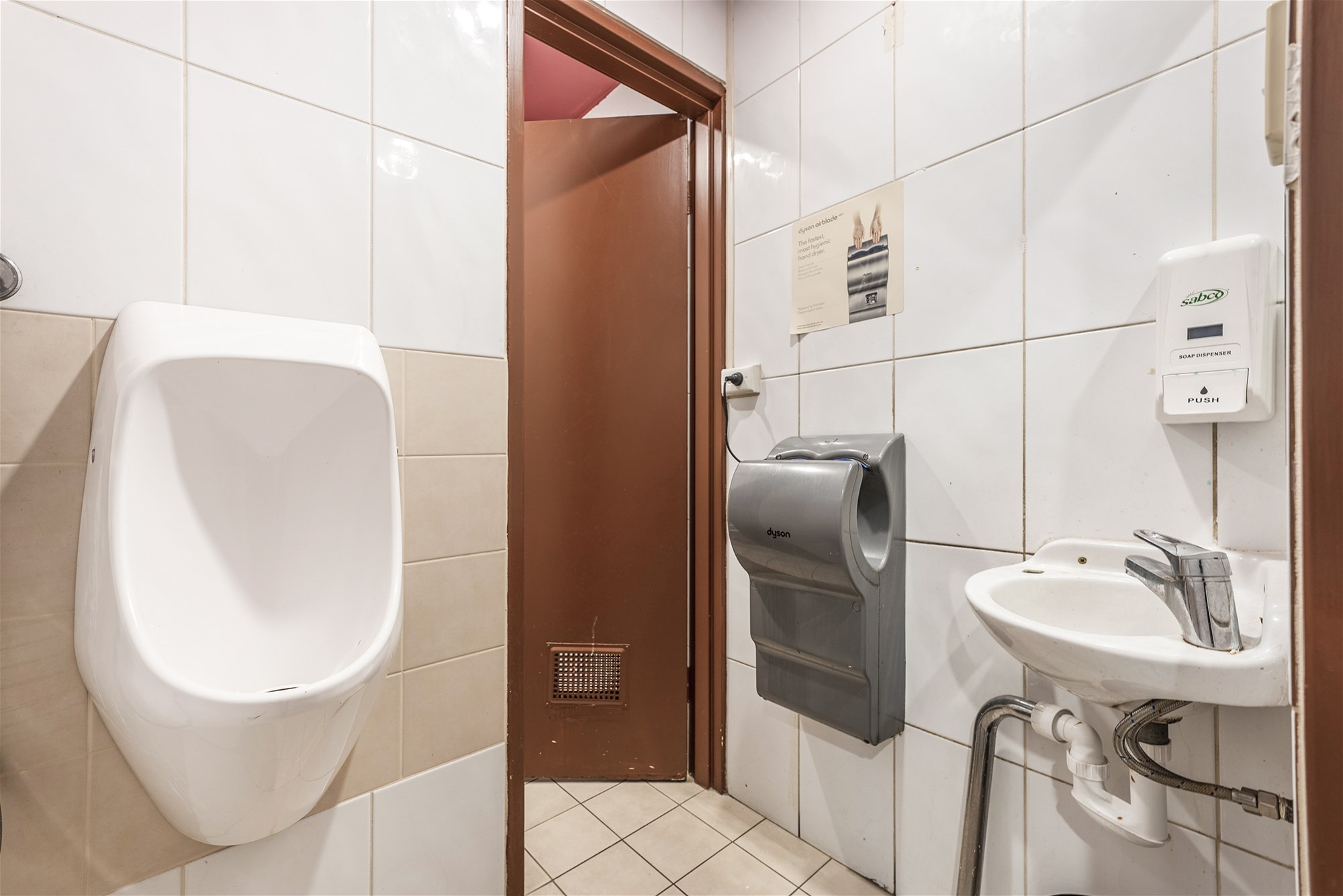 OUTSTANDING OPPORTUNITY NEAR NEW ITALIAN 47
