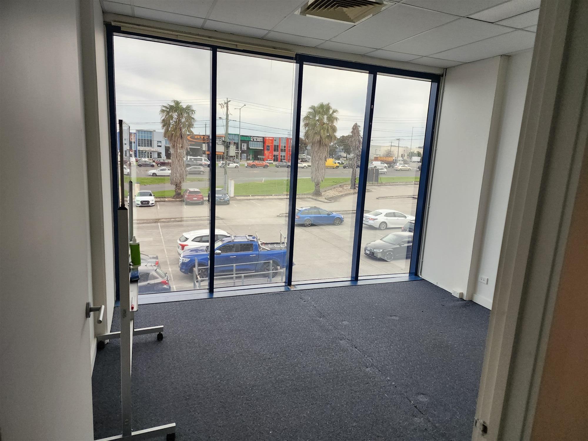 Office space/retail 3