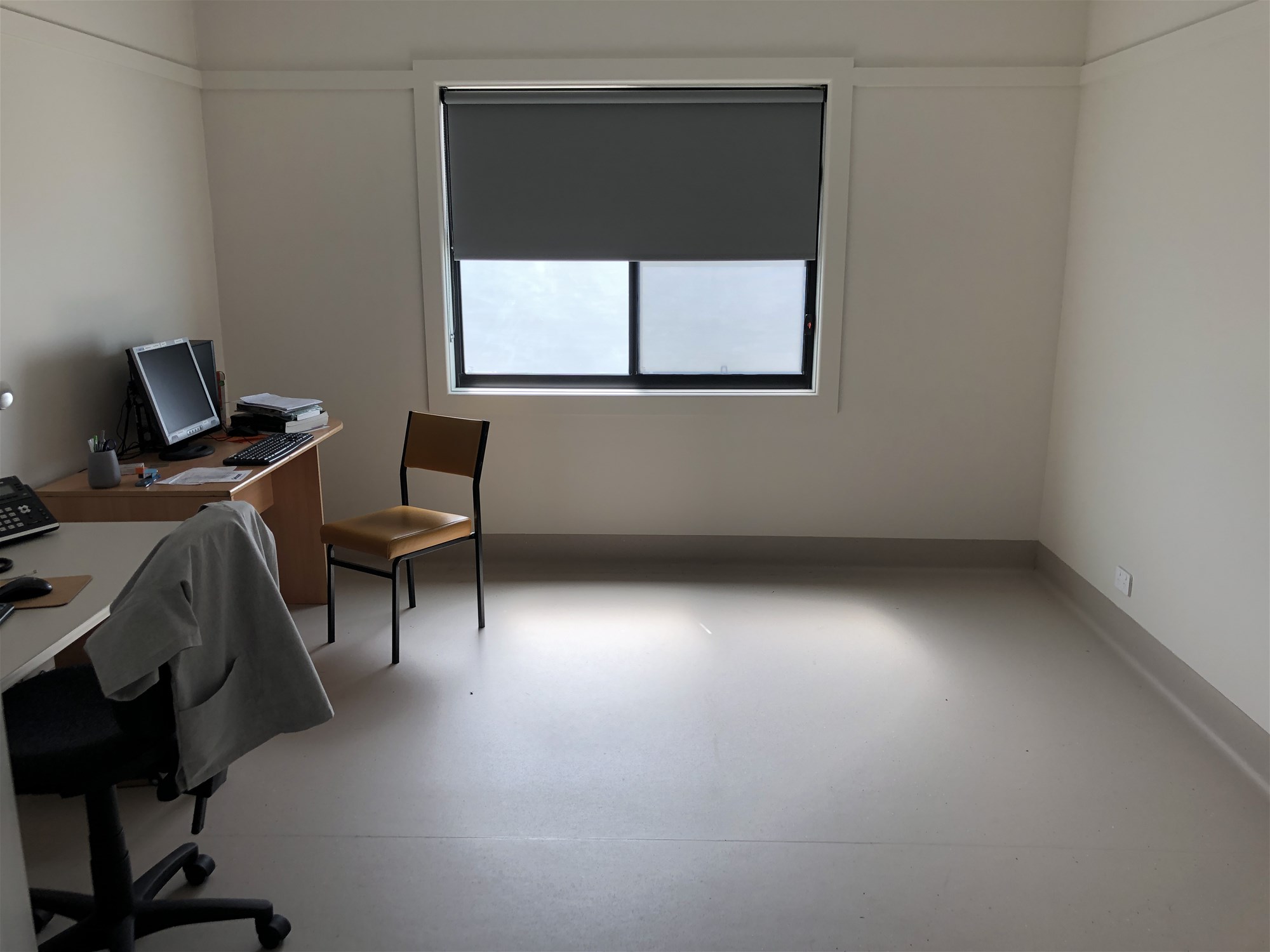 Prominent Prime Veterinary/Medical/Consulting Space Available 7