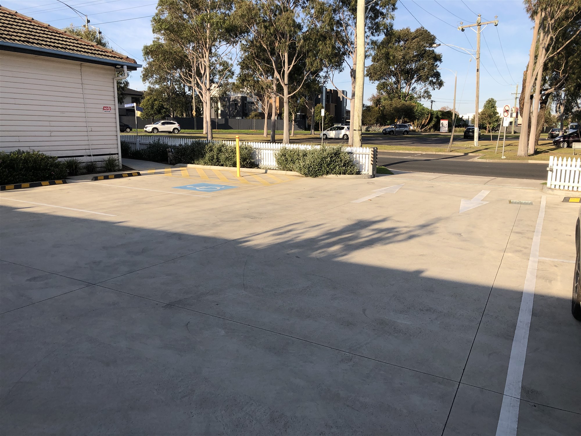 Prominent Prime Veterinary/Medical/Consulting Space Available 18