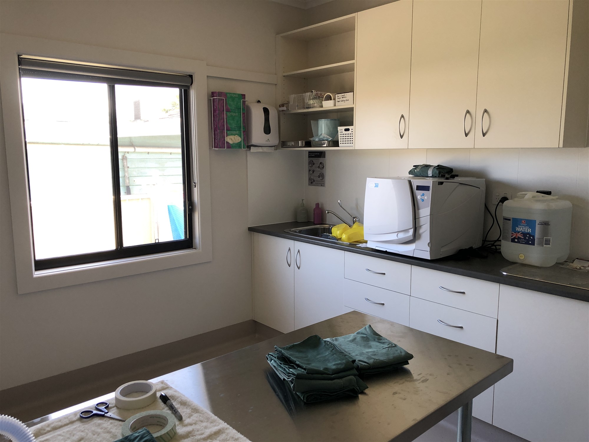 Prominent Prime Veterinary/Medical/Consulting Space Available 13