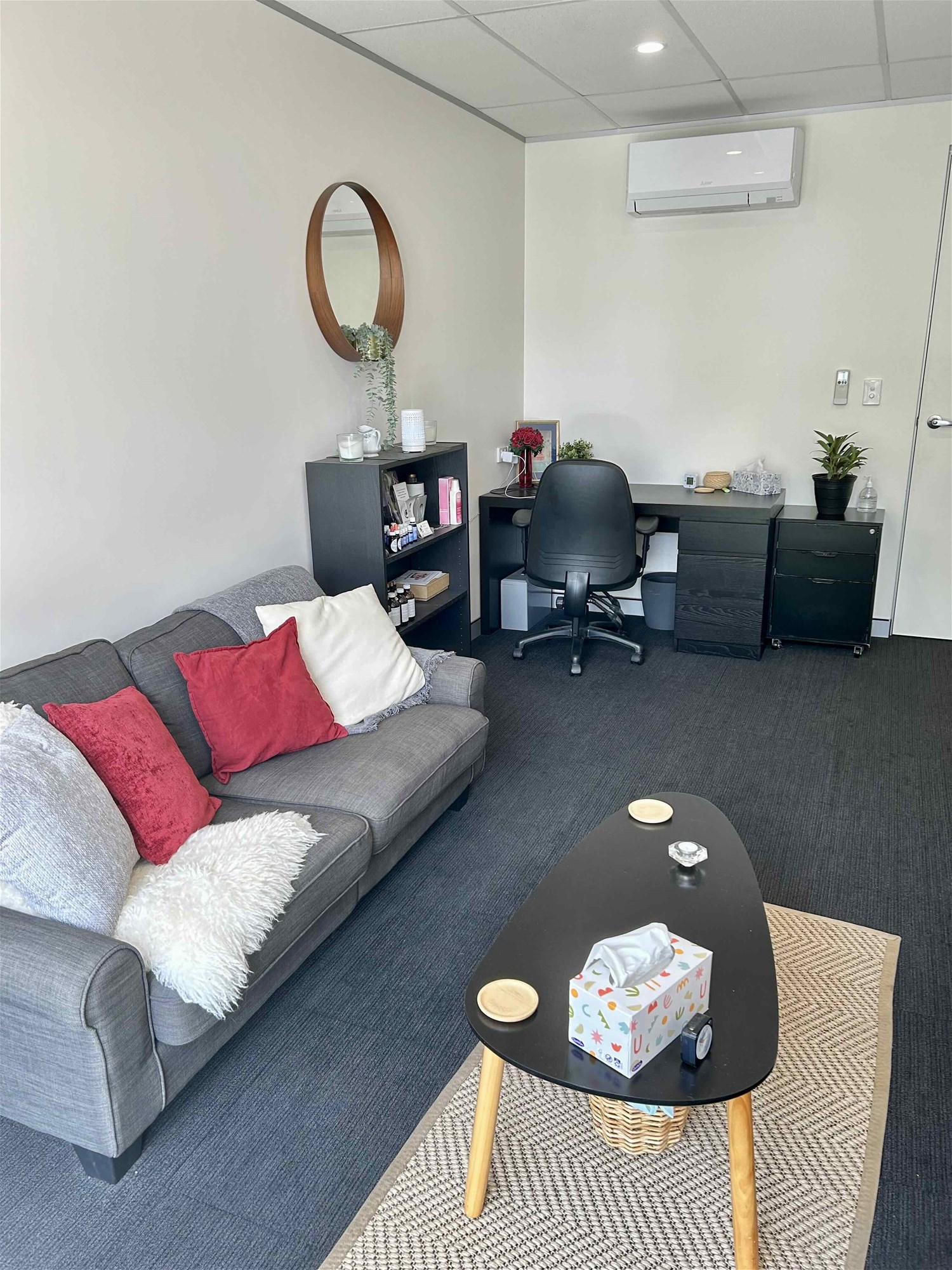 ” Professional Rooms for Lease 4