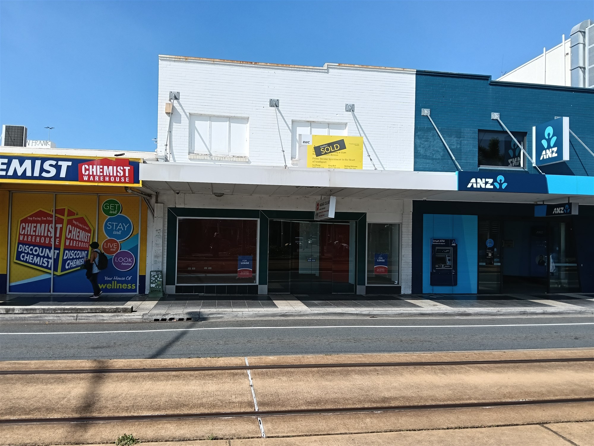 330 m2 Ground CBD Retail Next to Australian Fair: Existing Fit-Out Training/Clinical Infrastructure, photo 2