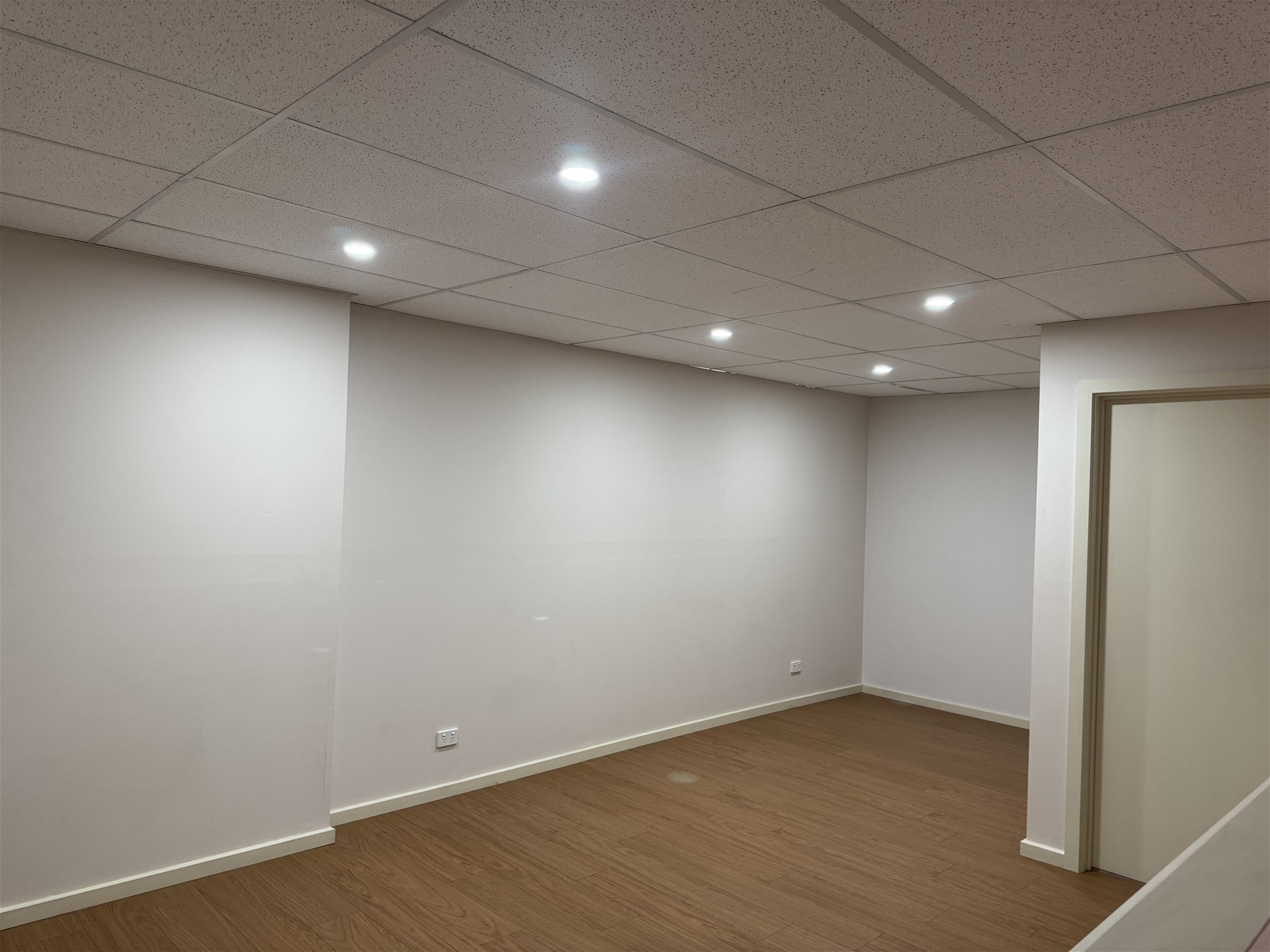 For Lease – Warehouse – SUNSHINE NORTH 3020., photo 10