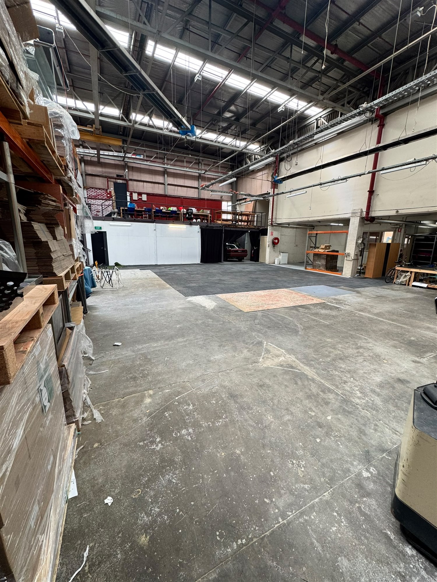 Flexible office/ warehouse space to do your thing., photo 3