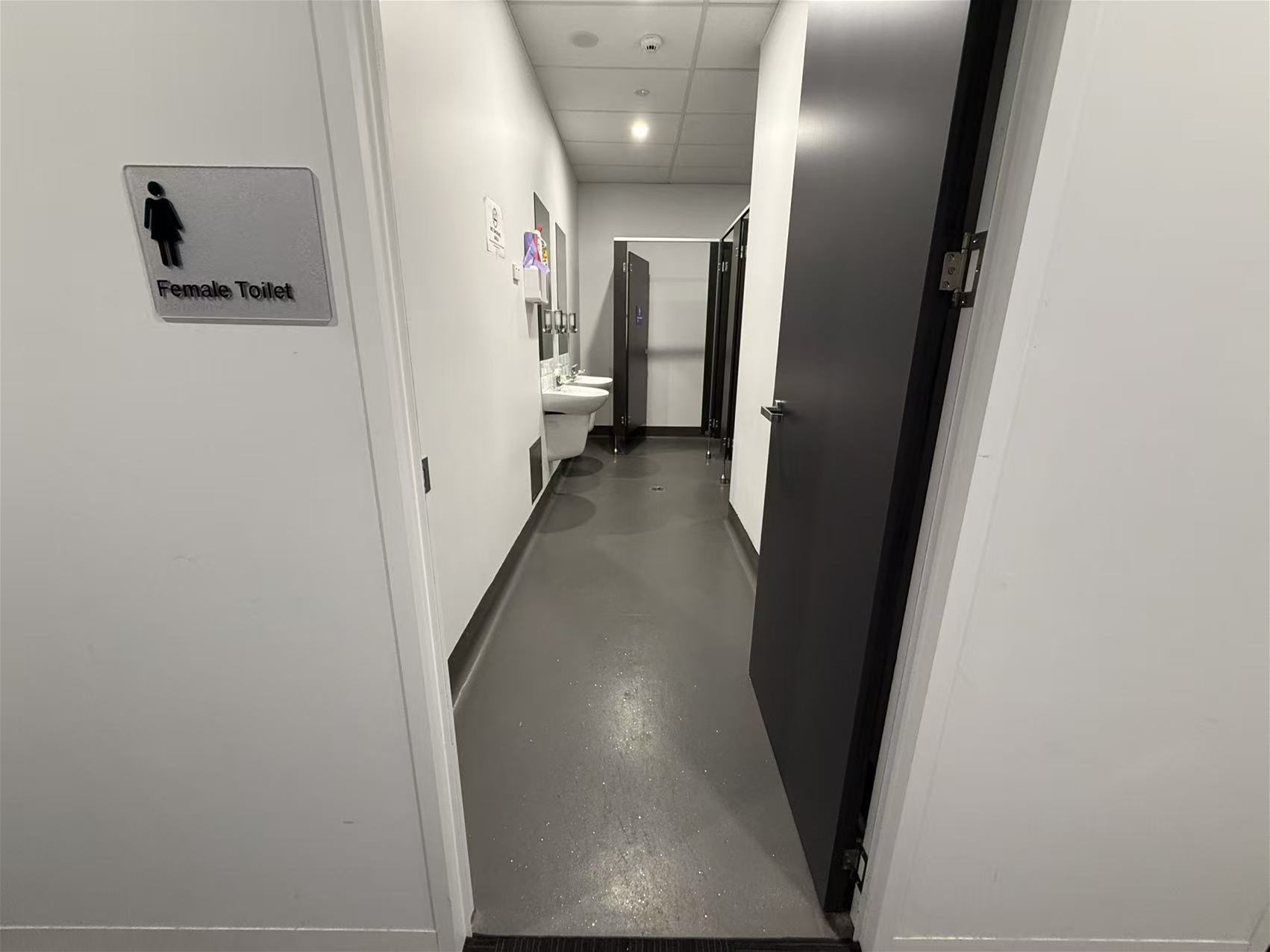 9B Certified Central Kitchen & Training Kitchen Available for Lease in Melbourne City, photo 6