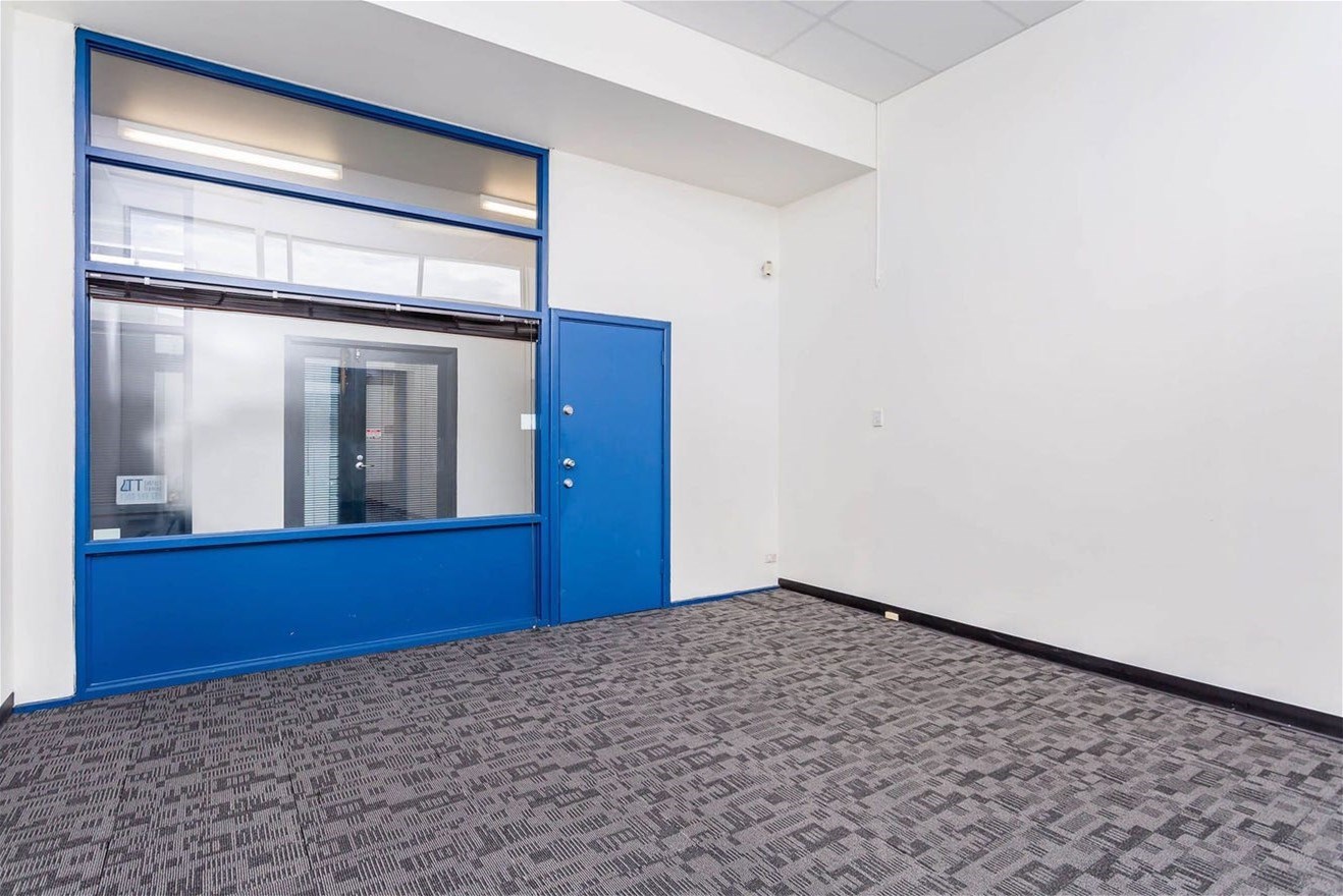 Modern, Professional Office Space, photo 3
