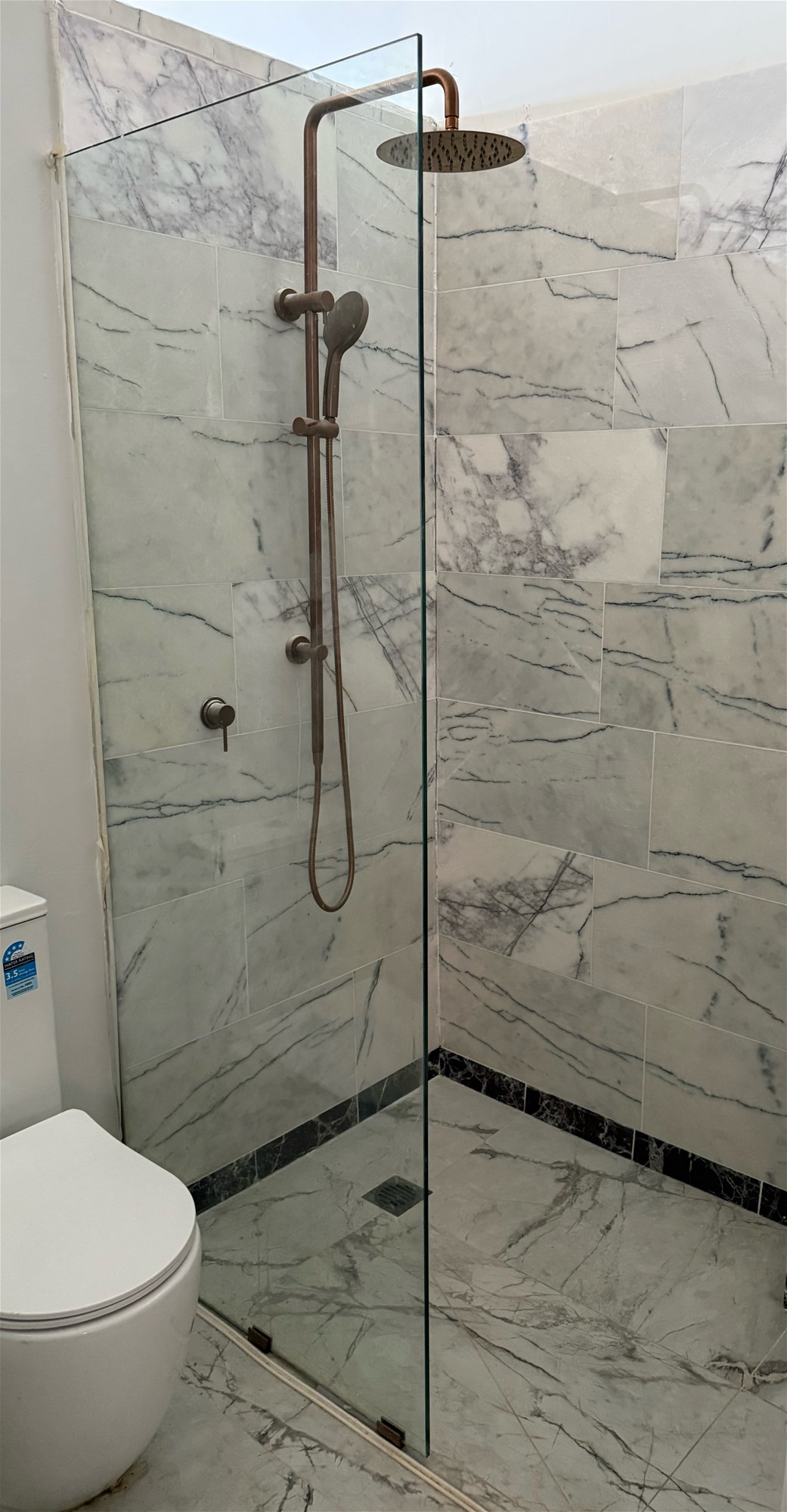 Retail shopfront &/or Residential studio. Smith St Fitzroy (Victoria Parade end). New bathroom/New kitchen facilities., photo 13