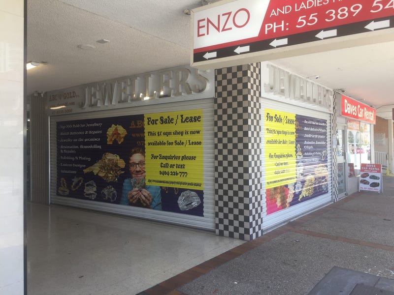 Retail Shop For Sale in 8
