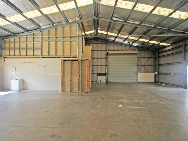 Large Industrial Warehouse In Heart 3