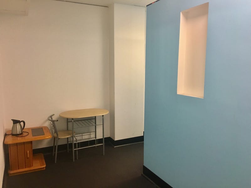 37m2 Office for Sale, low 2
