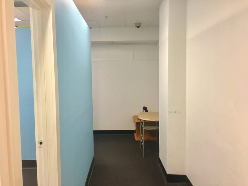37m2 Office for Sale, low 7