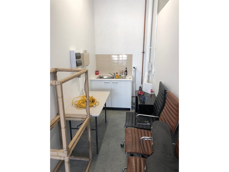 WAREHOUSE UNIT 92SQM 8