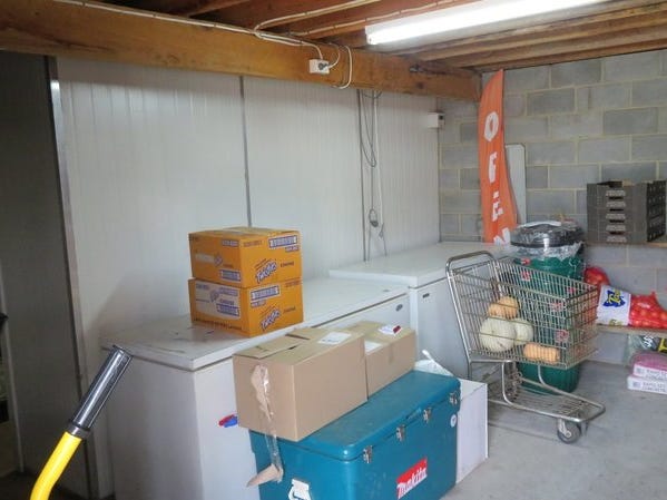 Ouse Supermarket trading as Ouse 16
