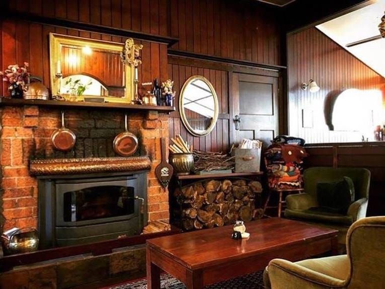 Cafe & Bed n Breakfast 10