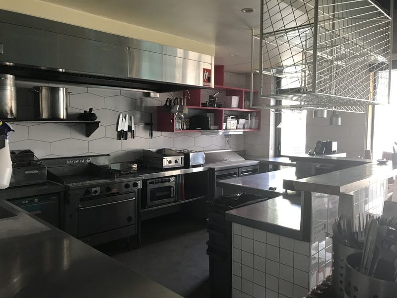 Business for Sale – Shop 3