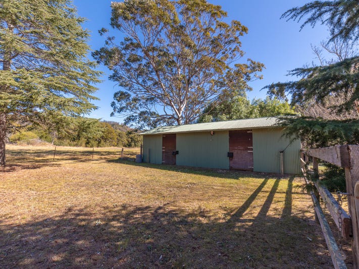 HORSE LOVERS 25ACRE PROPERTY IN 23