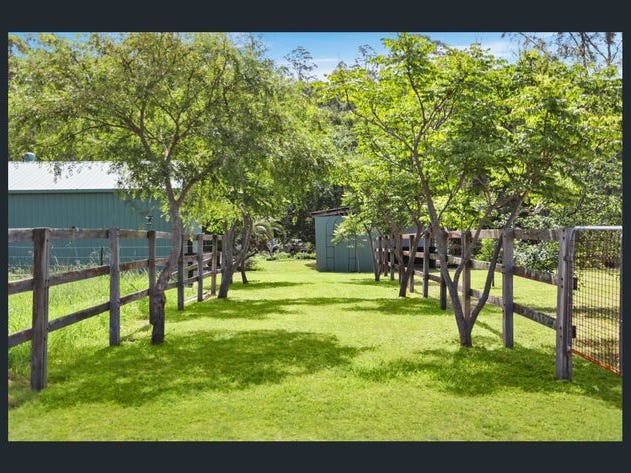 HORSE LOVERS 25ACRE PROPERTY IN 25