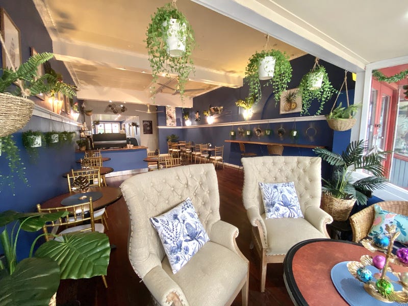 Renovated & Fully Equipped Licensed 21