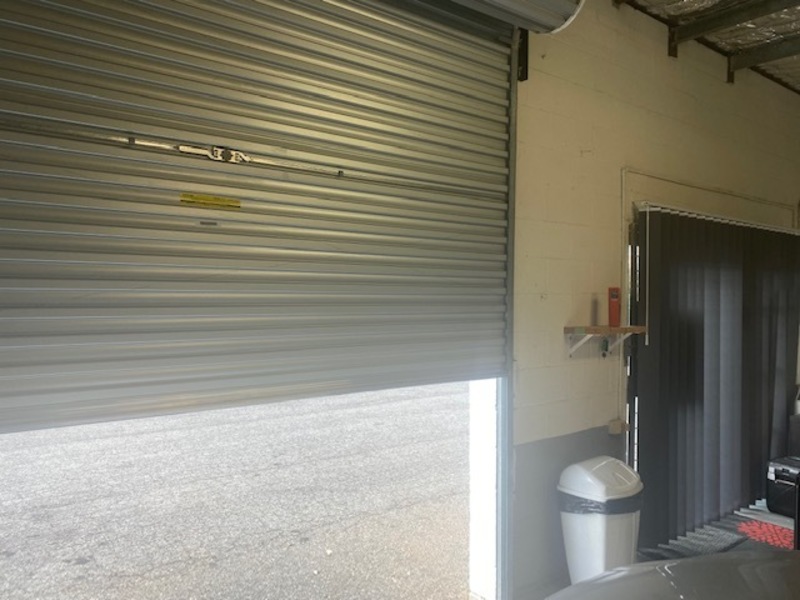 WAREHOUSE FOR SALE contract collapsed 3