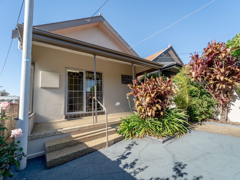 OPPORTUNITIES  For sale/ lease 3
