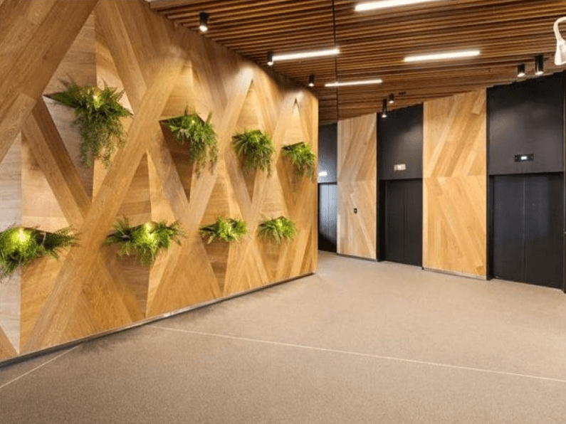Modern Office with Albert Park 3