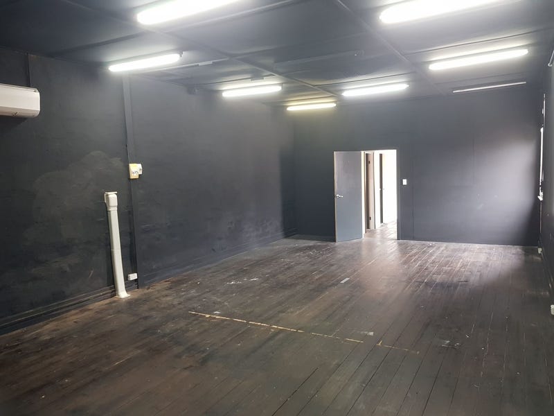 Corner Premises in the Heart 2