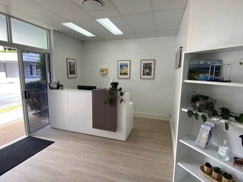 140m2 Office Space – 200m 2