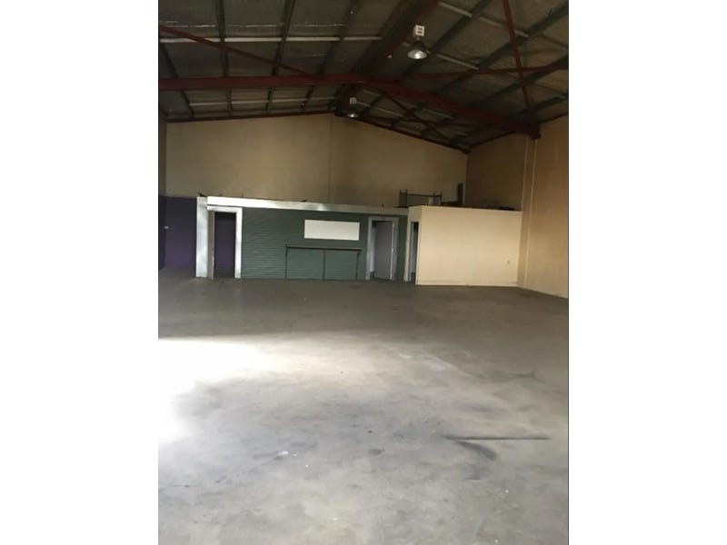 Modern, as new concrete tilt 3