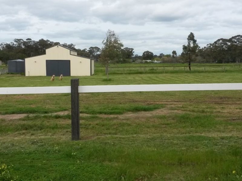 House site, Tradie Shed / 8