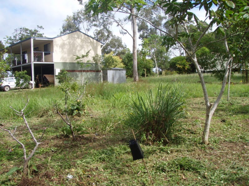 Russell Island vacant corner block 3