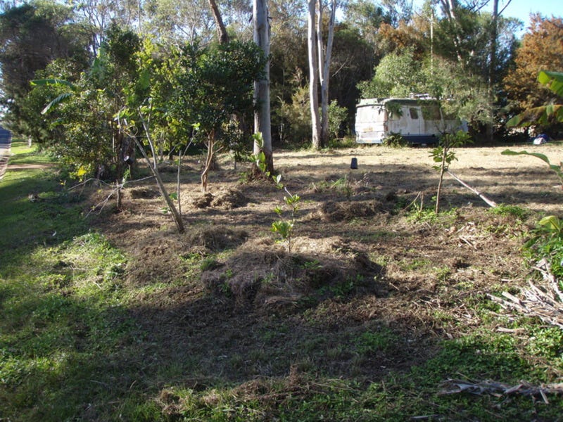 Russell Island vacant corner block 4
