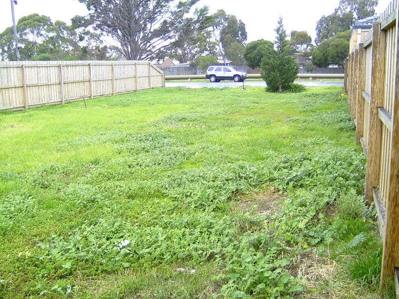 Flat vacant block 4