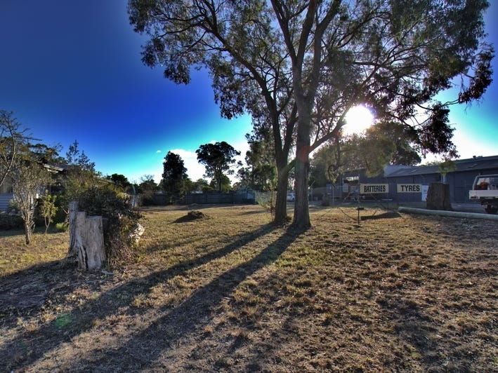 DEVELOPMENT SITE WITH APPROVED DA 8