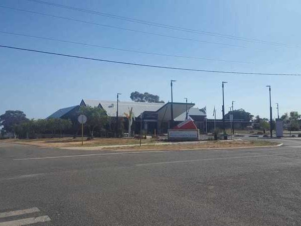 Property must be sold!! 6