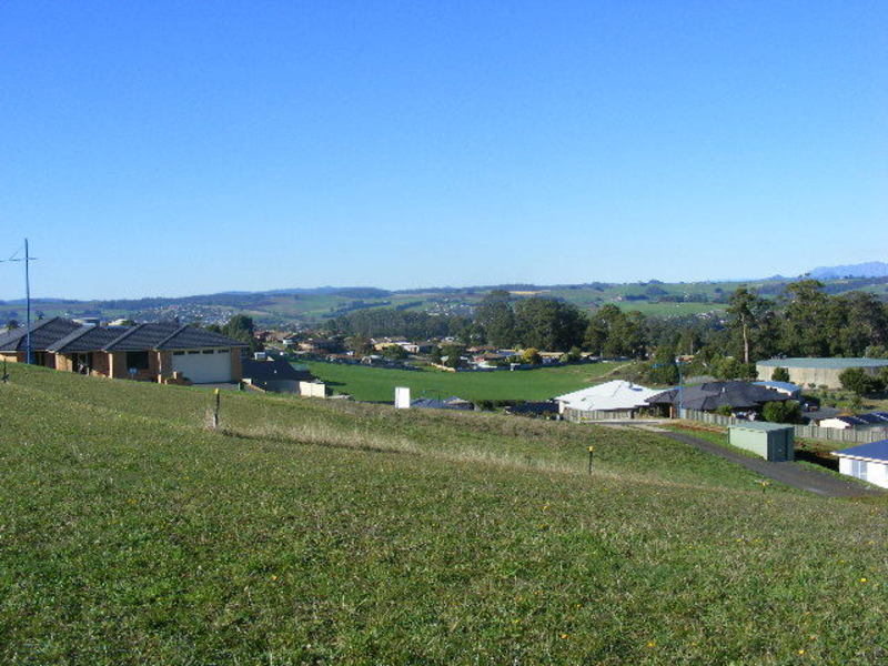 Spectacular Views Ulverstone / Mountains 4