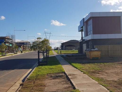Land (800m2) for Sale at 4