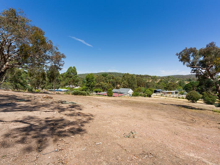 Land with a view 4