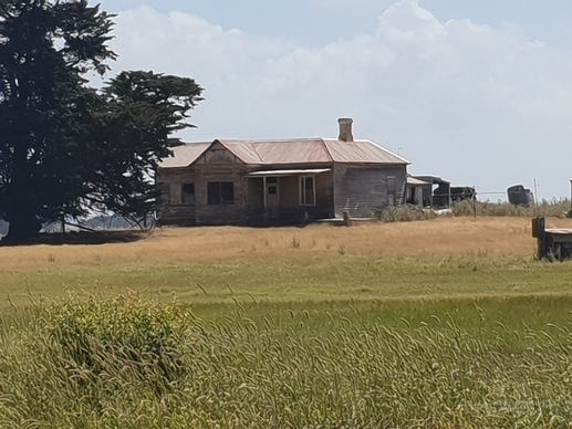 PORT FAIRY – YAMBUK  11